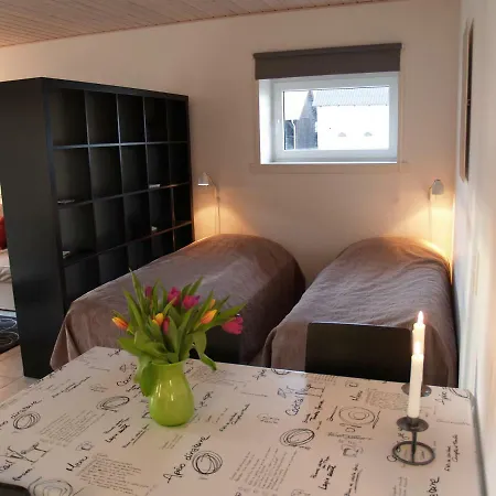 Juhl's Bed & Breakfast كولدينغ